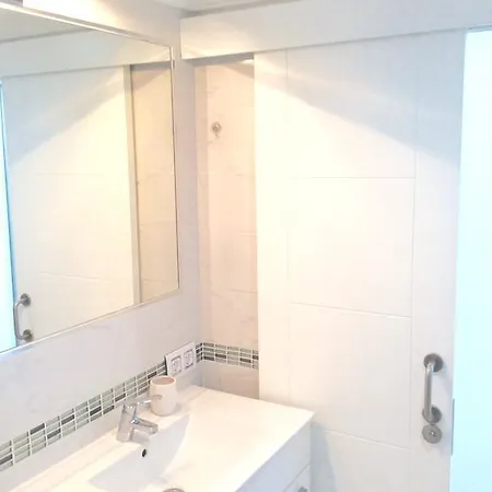 Apartment With Terrace In Playa De Americas *
